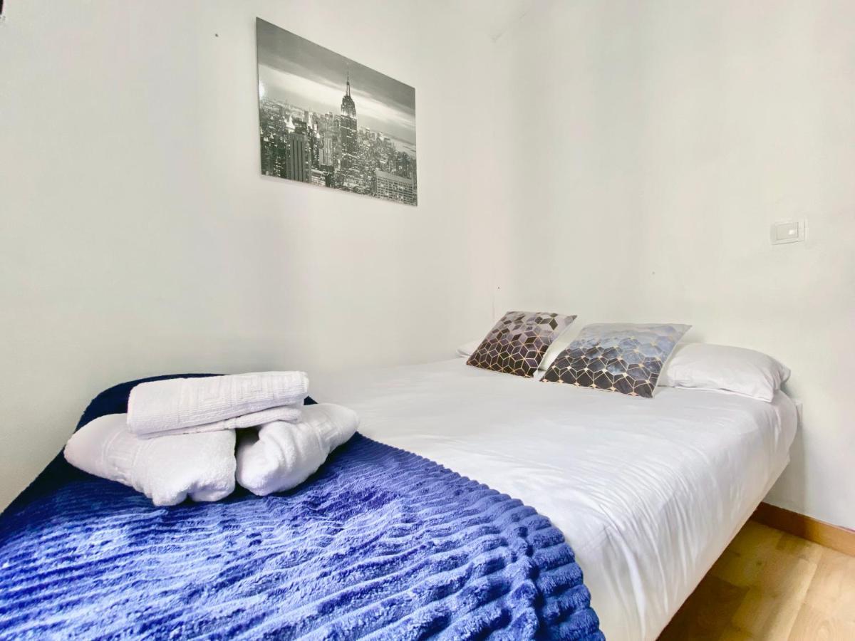 Gran Via Sol Rooms Madrid Exterior foto